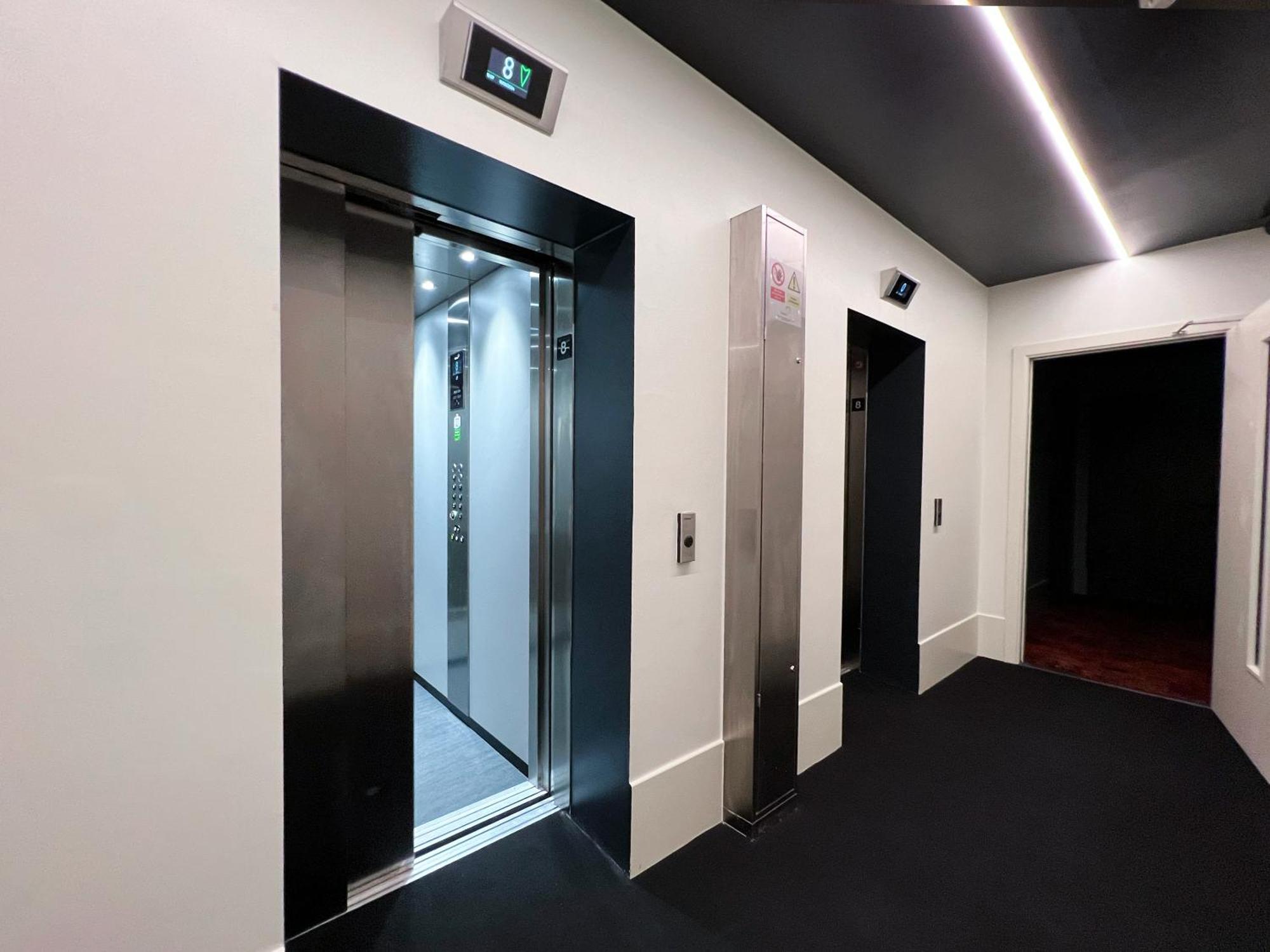 Appartamento The Kaizen West Bromwich Esterno foto